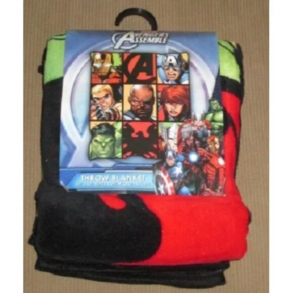 New Marvel Avengers Plush Throw Gift Blanket Iron Man Thor Hawkeye Black Widow - Picture 3 of 3